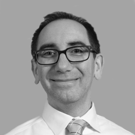headshots-robert-hallowell.jpg